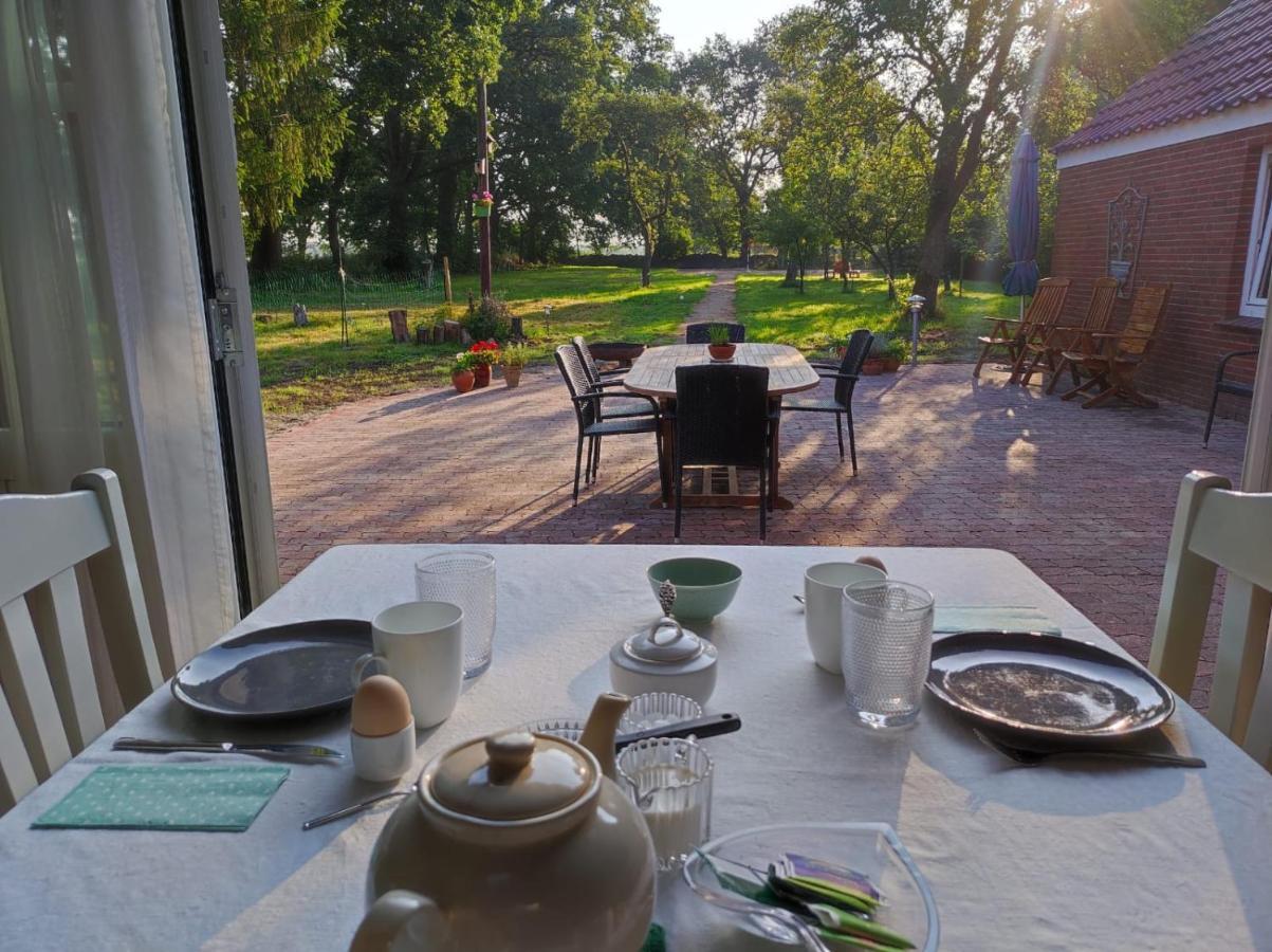 De Moane Bed & Breakfast Akelsbarg Bagian luar foto